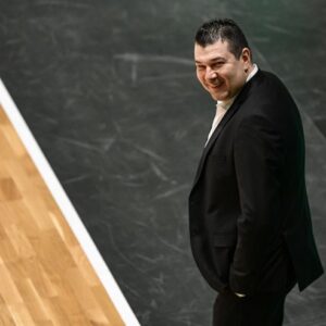 Dragan Nikolić