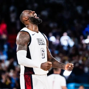 Lebron Džejms
