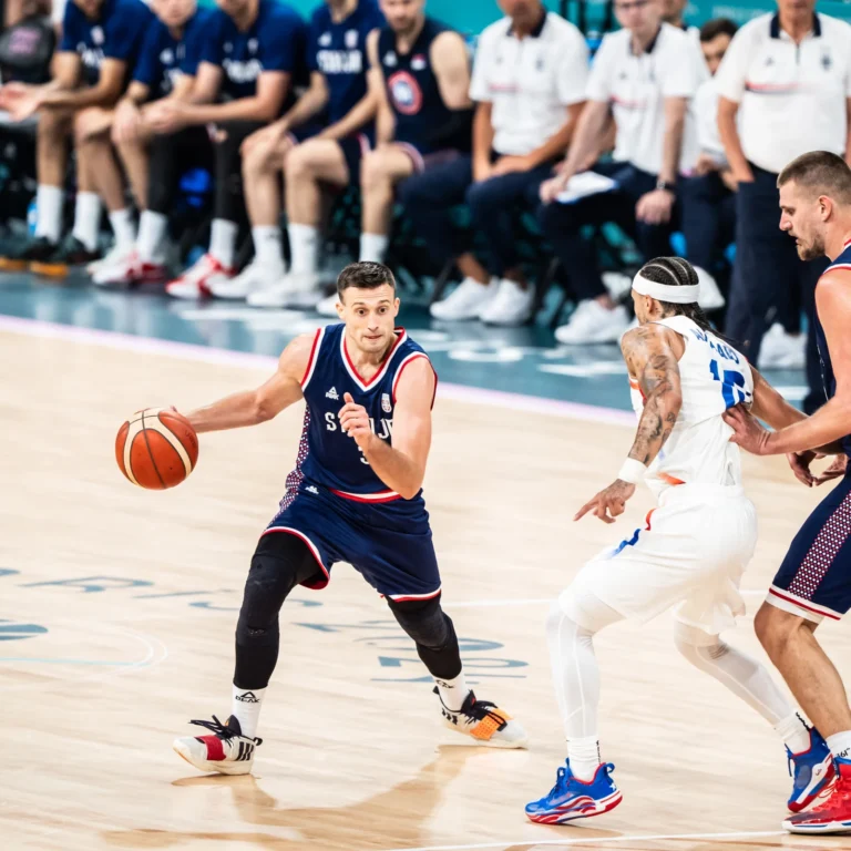 Aleksa Avramović i Nikola Jokić