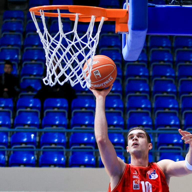 Srđan Adamović