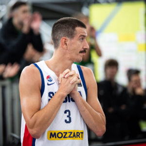 Strahinja Stojačić