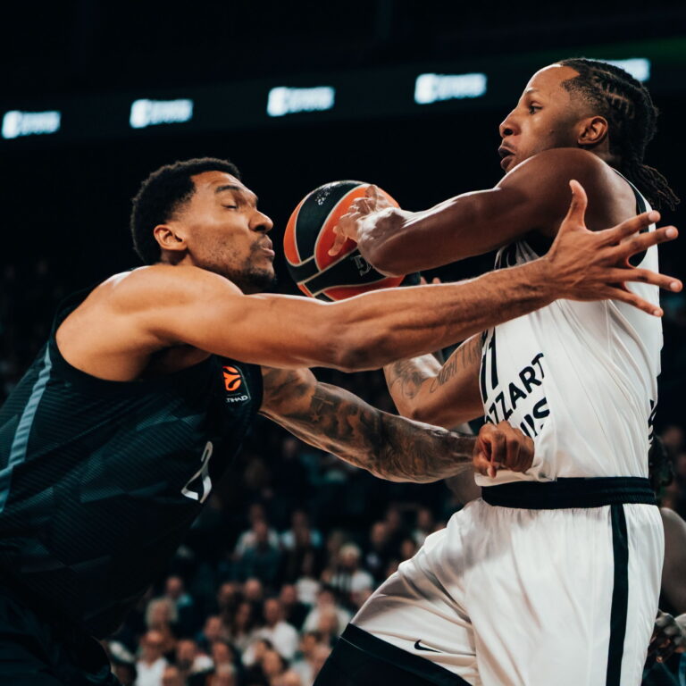 Lamar Stivens